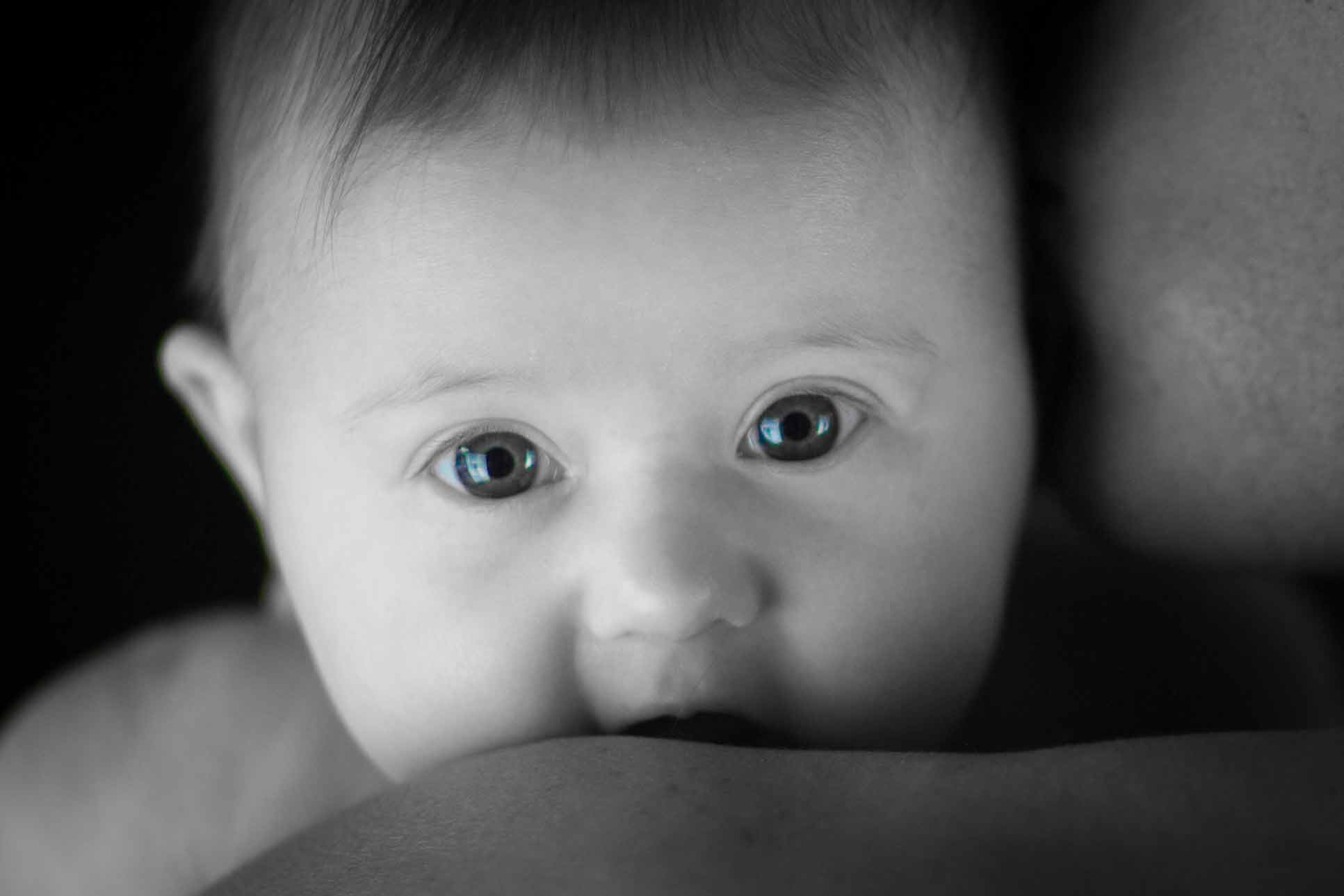 Bébé Nouveau Né Naissance Yeux bleus